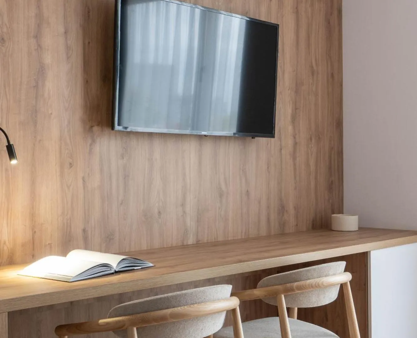 Lumen Living Hotel Kyiv