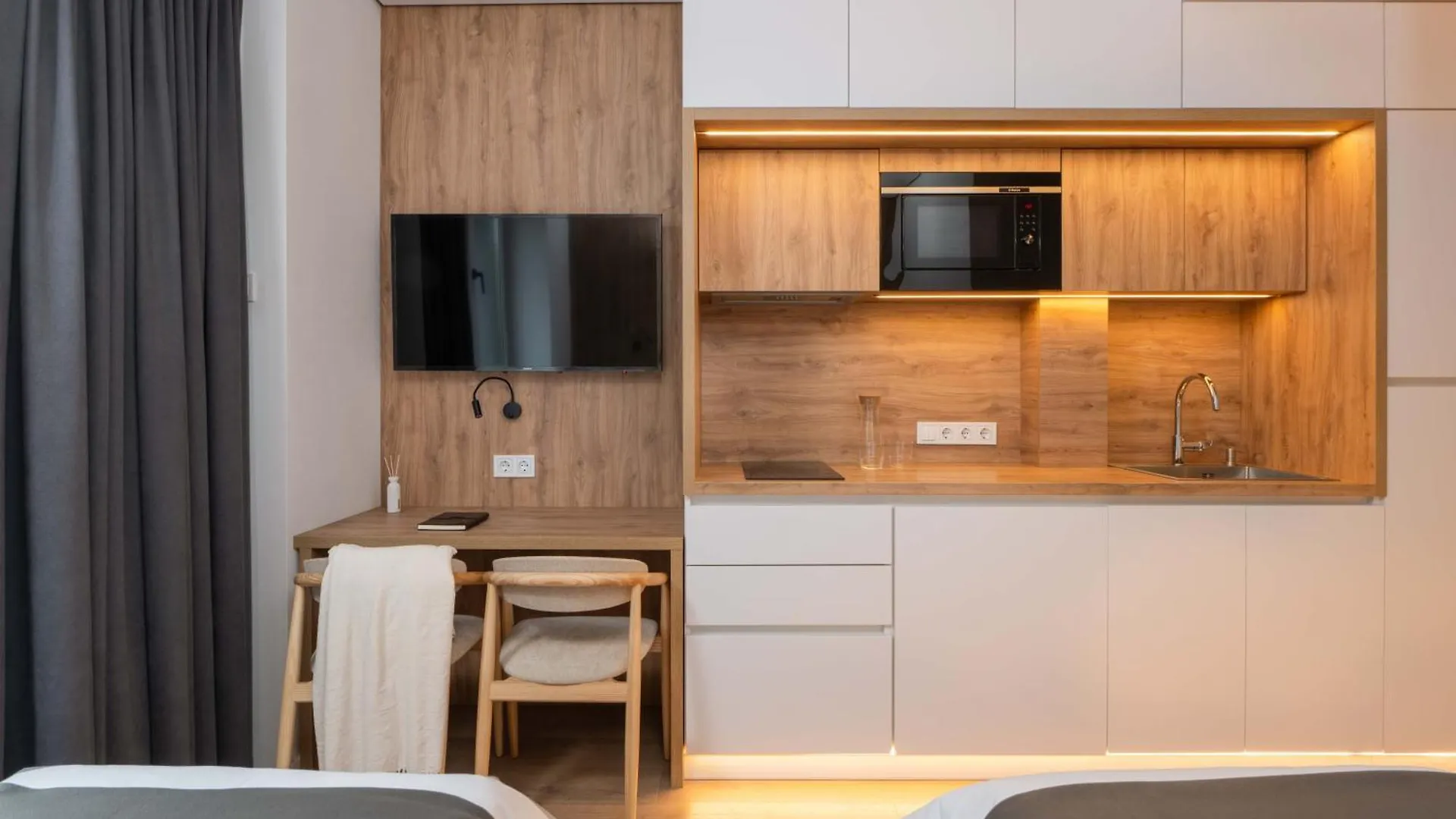 Отель Lumen Living Киев 4*,  Украина