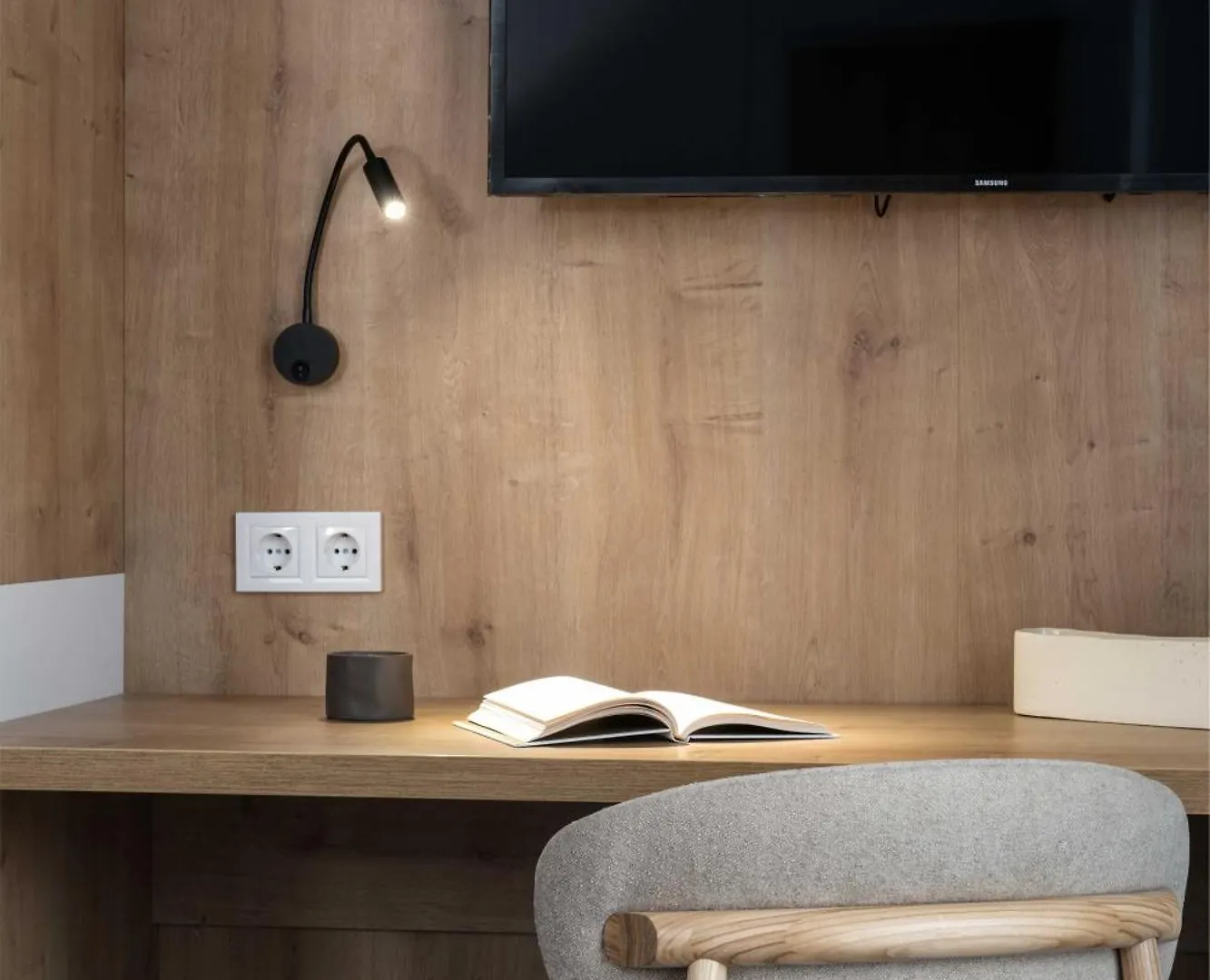 Отель Lumen Living Киев